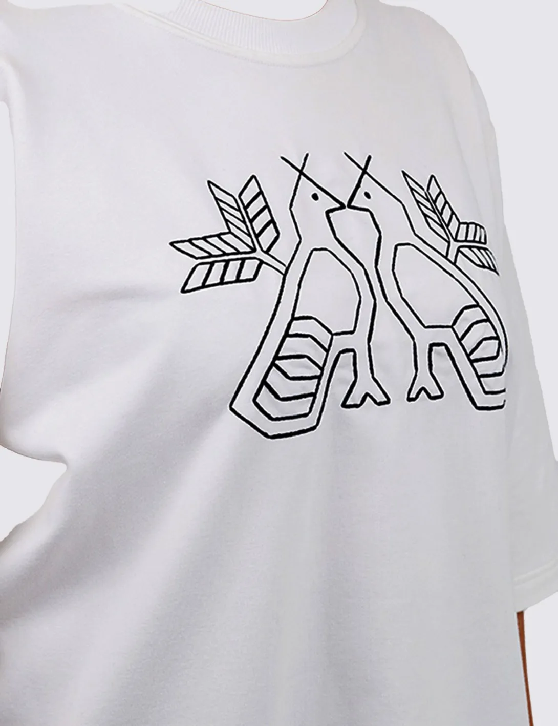T-shirt with «Two Birds» embroidery, unisex, milky - 4